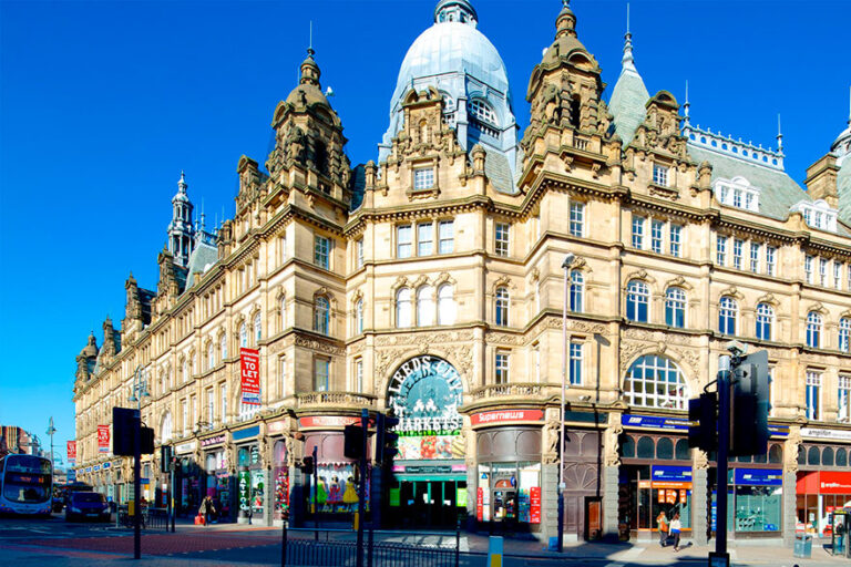 Buy Weed in Leeds